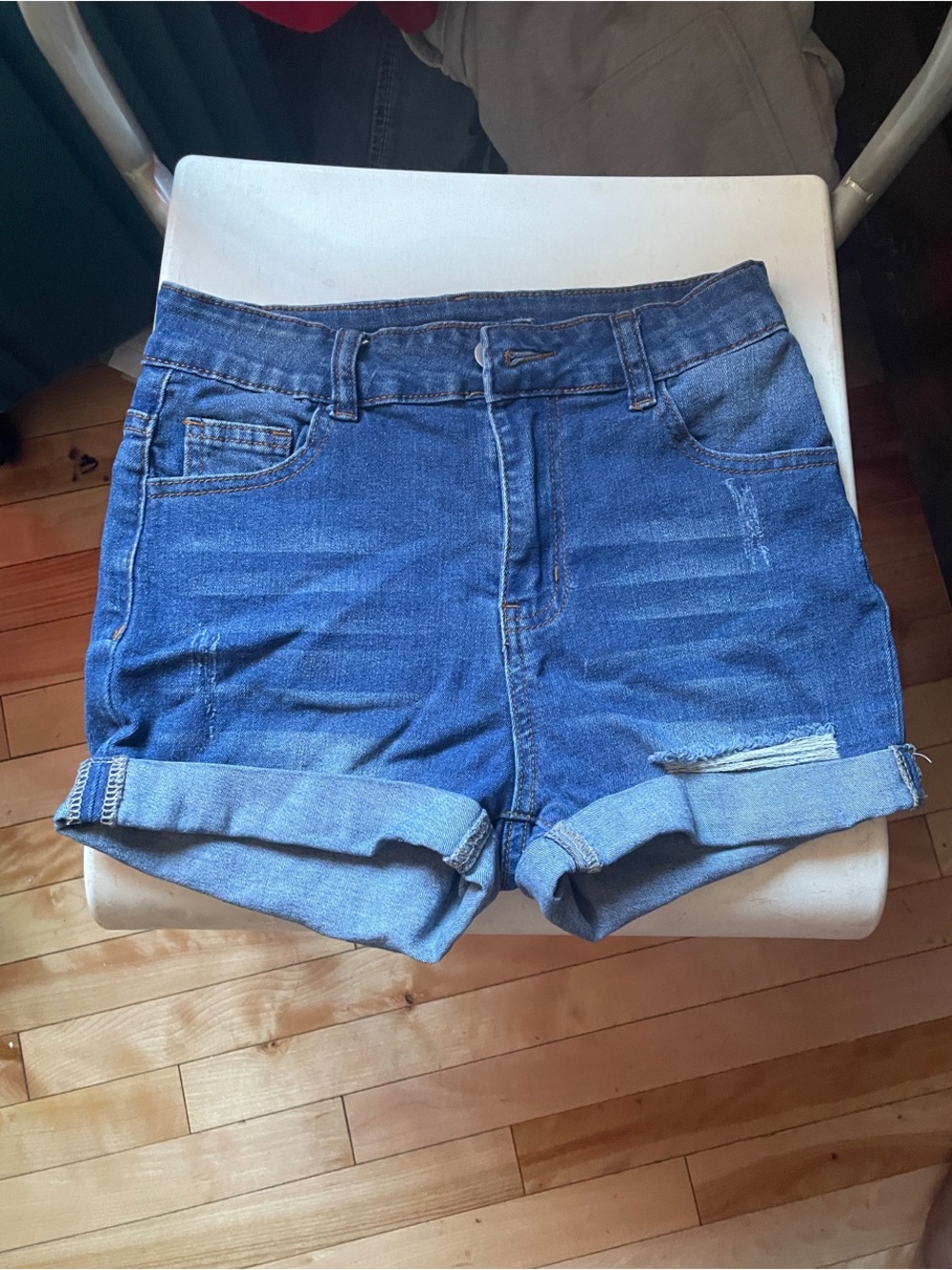 High rise Women's Blue Denim Roll-Cuff Shorts